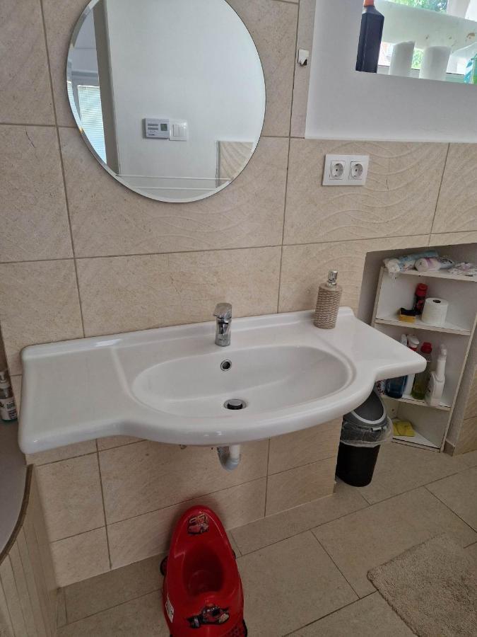 קסזטלי Tifani Apartman מראה חיצוני תמונה